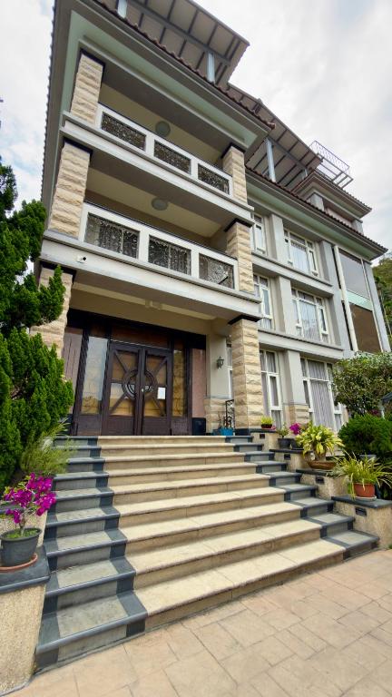 Meijing Guesthouse - B&B Puli
