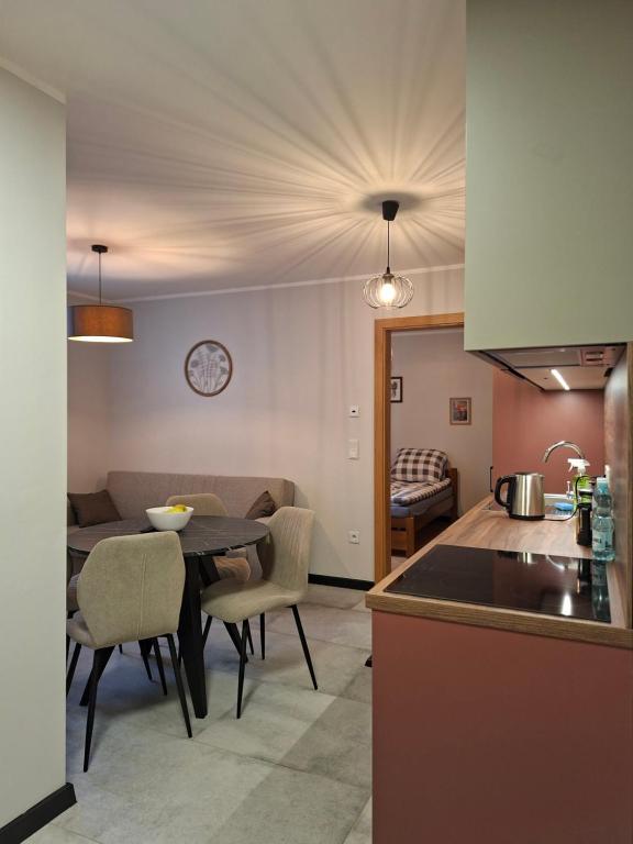Economy Standard nr 2 - OpolskieNoclegi - B&B Krapkowice