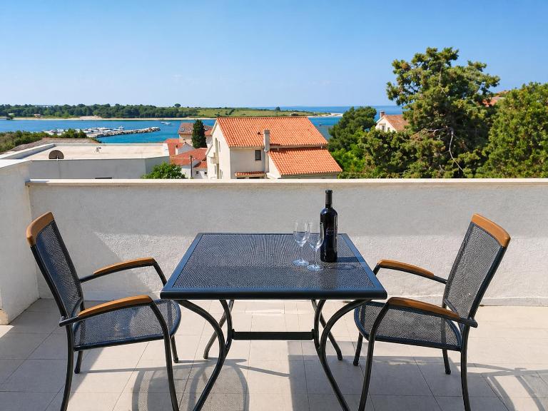 Sunny Villa - B&B Novalja