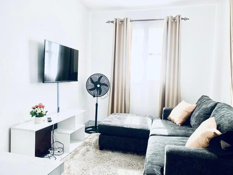 1 bedroom apartment in Mlimani-Kisumu with parking - B&B Kisumu