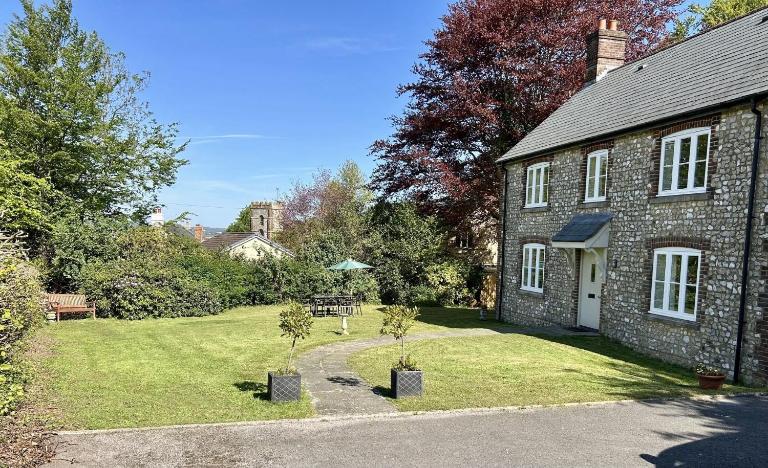 South Glebe - B&B Hawkchurch