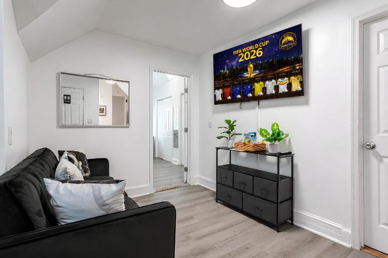 Penthouse 4BR — 4BR/2BA/9 Beds - Chambres d'hôtes Bayonne