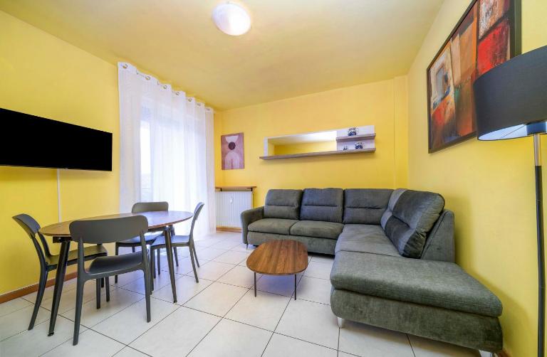 GuestHost - Carnia Urban Apartment Udine - B&B Udine