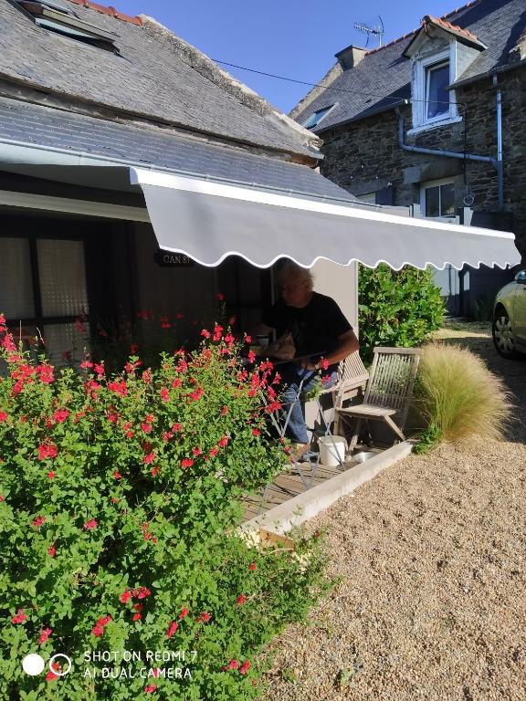 Studio cosy -port à pied - B&B Cancale