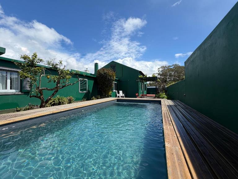 Maison Verte - Swimming Pool Villa - B&B Ponta Delgada
