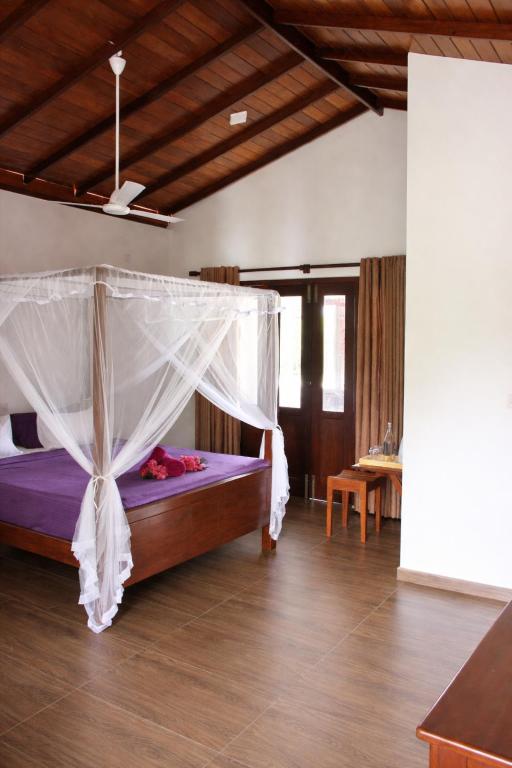 Blue Lotus Yoga House - Chambres d'hôtes Hikkaduwa