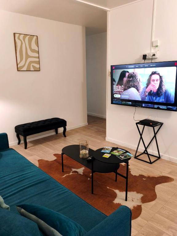 Appartement Verzy - 3 chambres - Résidence calme - Tout équipé - Proche centre de Reims, 7min en voiture - Ferienwohnung Reims