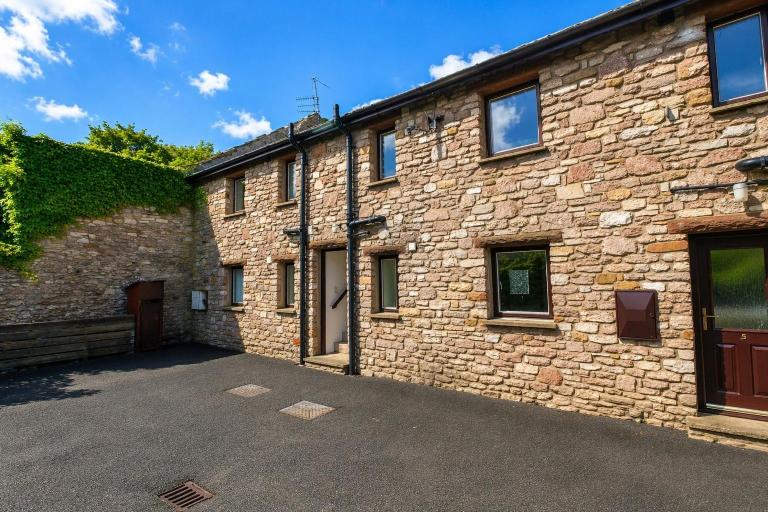 Black Bull Barn Apartment, Kirkby Stephen, peaceful romantic break - B&B Kirkby Stephen