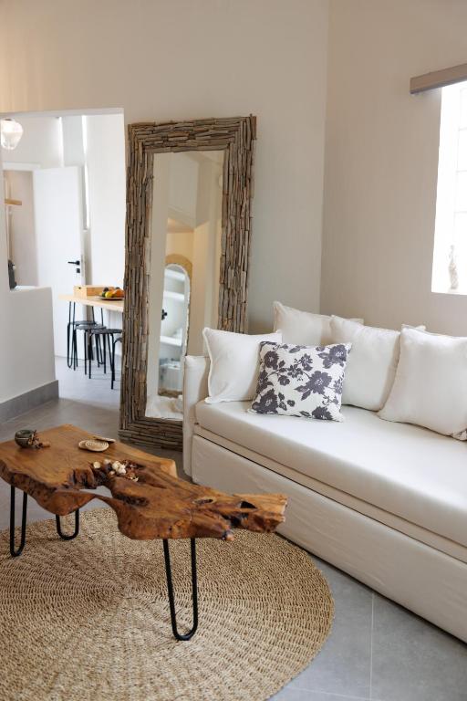EOS Small House - B&B Pollonia