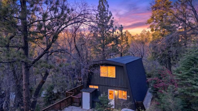 Shasta Pines by AvantStay - B&B Big Bear Lake