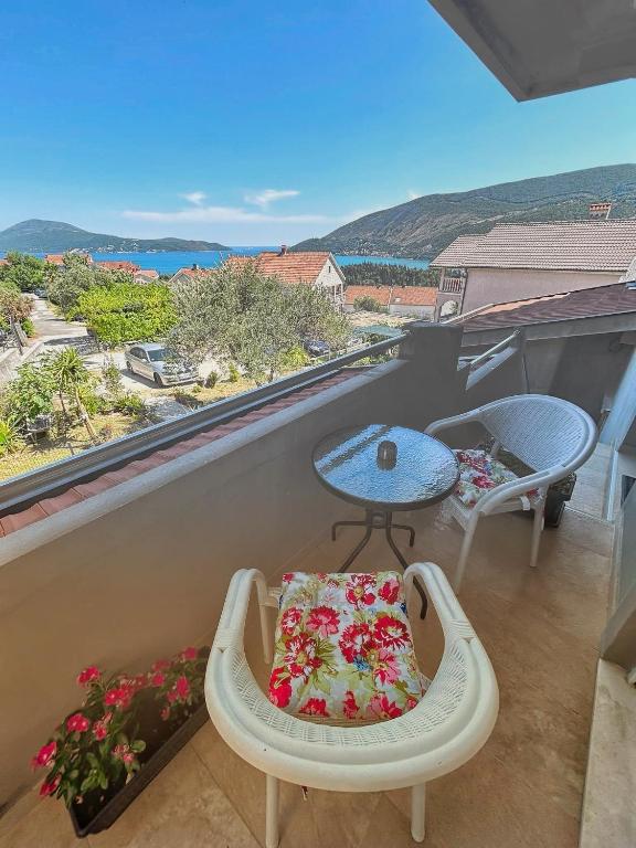 Helena Apartments - B&B Herceg Novi