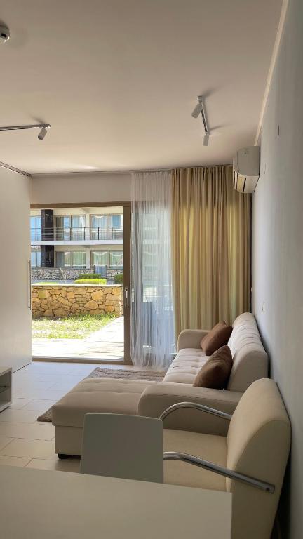 Apartment with Sea View in Yoo Bulgaria, Obzor - Bed and Breakfast Obzor