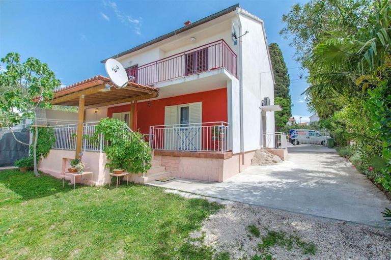 Apartment Ojdana - Chambres d'hôtes Biograd na Moru