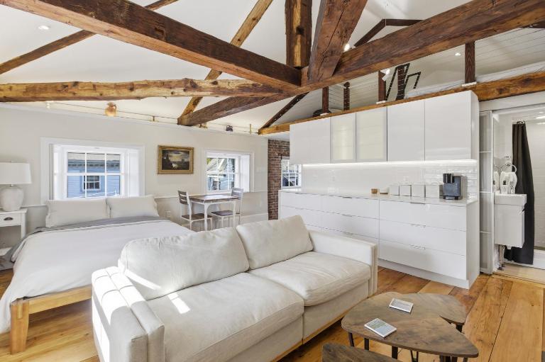 Historic flat - Old Town - 5 min to Salem, beach - Ferienwohnung Marblehead