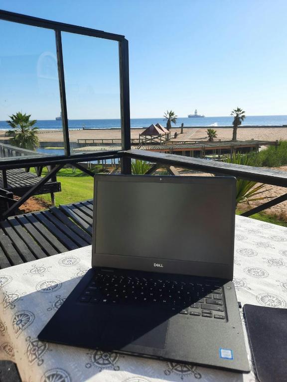 Lalandi 14 - Beachfront Self-Catering- Langstrand Walvis Bay - B&B Langstrand