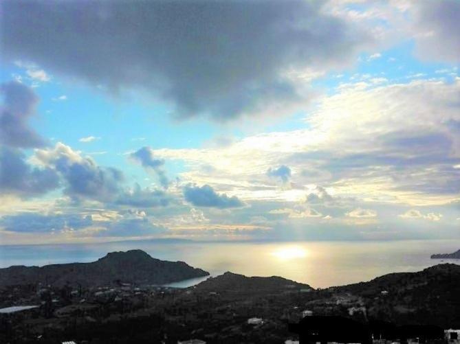 ''Stavio'' - North house - Panoramic sea view - B&B Marioú