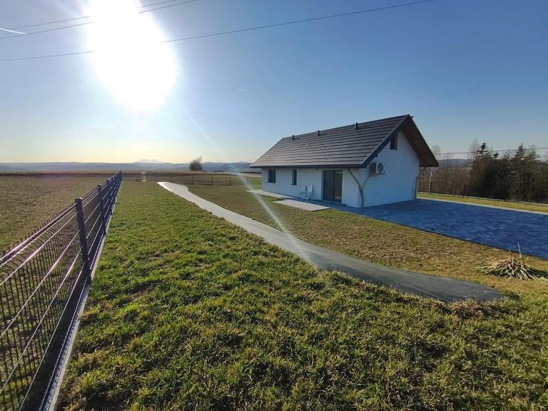 Domek Adaś - Bed and Breakfast Ciężkowice