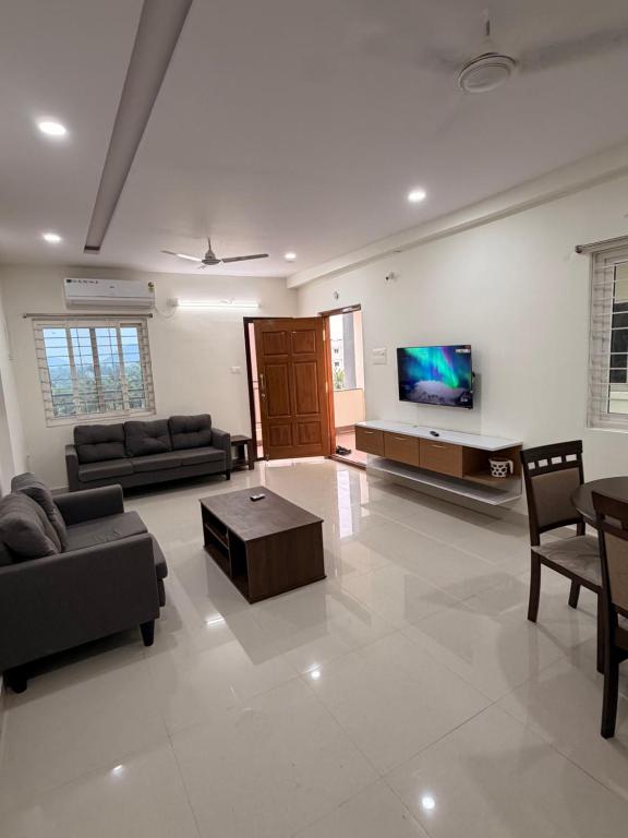 AVL Garudadri Corporate Furnished Stays - B&B Mukhalingam