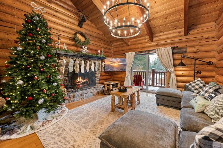 Modern Log Home-Walk2Slopes&Trails-Spa-Arcade-EVch - B&B Big Bear Lake