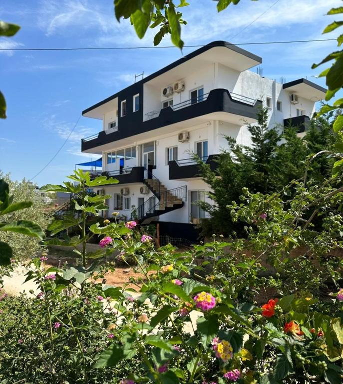 Vila Familjare Memushi - B&B Ksamil