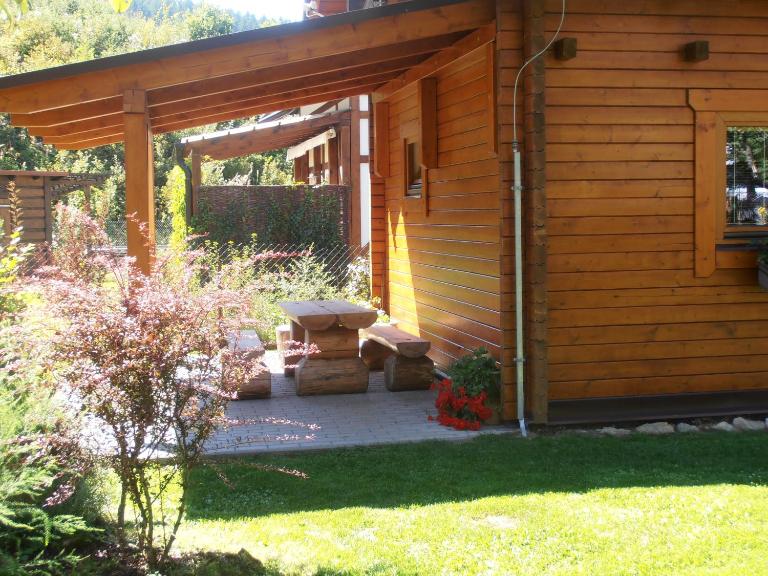 Chata pod Lazíkom - Bed and Breakfast Liptovský Hrádok