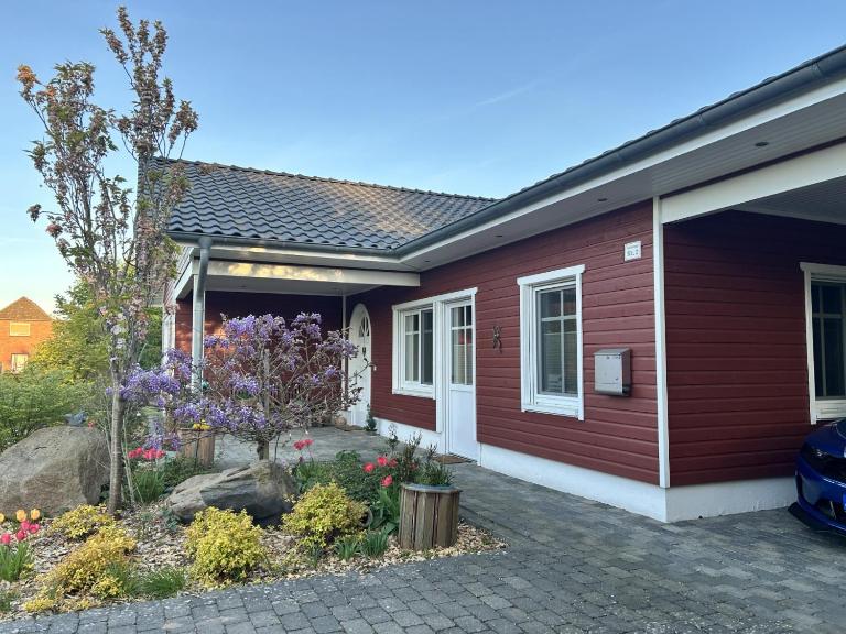 Kleine Weite-Das Schwedenhus - B&B Landesbergen