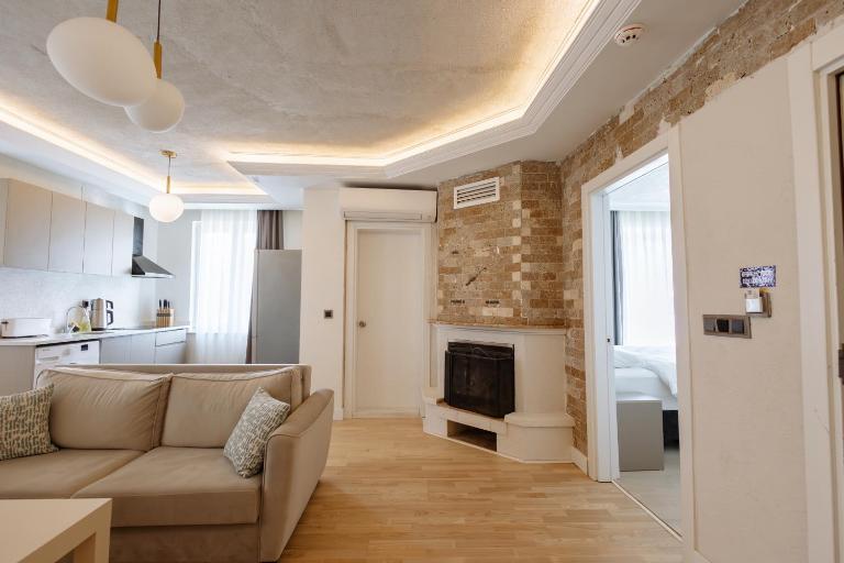 Arya Pansiyon Konyaaltı - Ferienwohnung Antalya