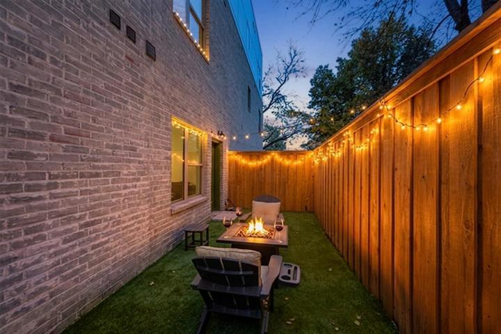 Medical Flats - B&B Dallas