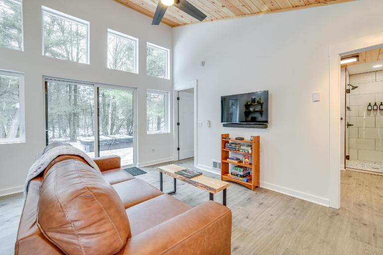 Hike, Fish & Unwind: 2-Cabin Retreat in Hersey - B&B Hersey