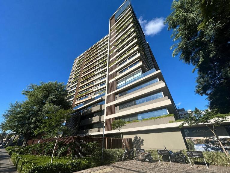 Comfort e praticità nel quartiere Menino Deus | Appartamento con una camera da letto - B&B Porto Alegre