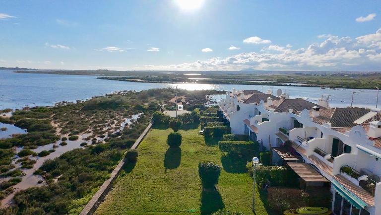 Villa Solria - Moradia T3 Primeira Linha Ria Formosa Cabanas de Tavira - Ferienwohnung Tavira
