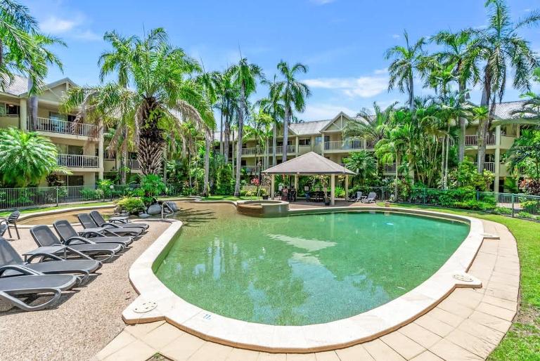 Butterfly Escape - Poolside Stay near Beach & Dining - Ferienwohnung Port Douglas
