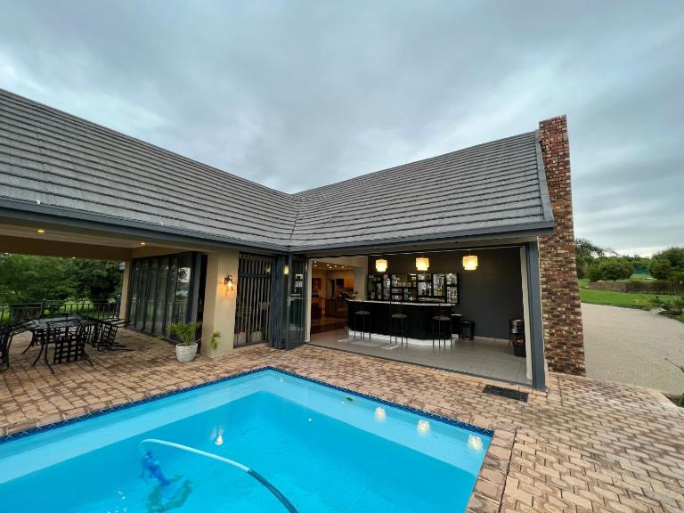 390 B Featherstone Estate - B&B Oranjeville