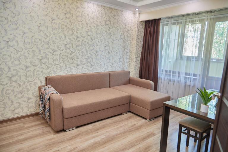 ВАЗ рядом с Аэропортом - B&B Almaty