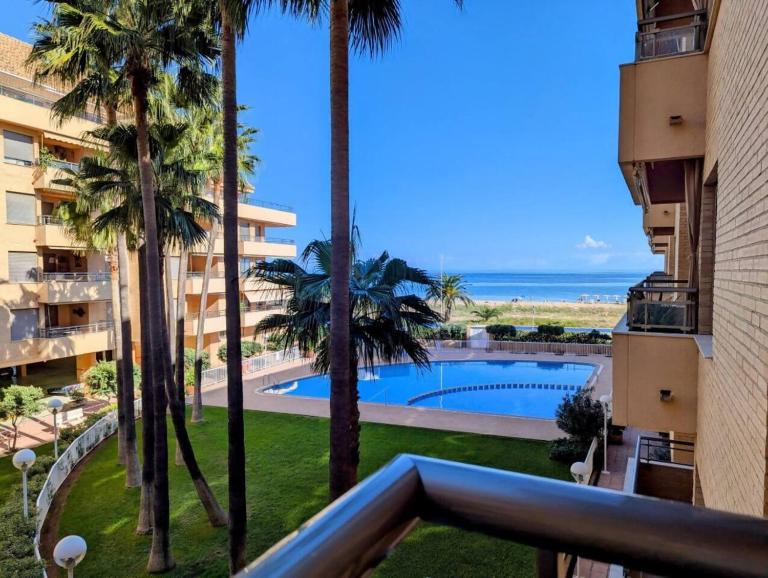 Puerto Marino by Edeal Homes - Bed and Breakfast Denia
