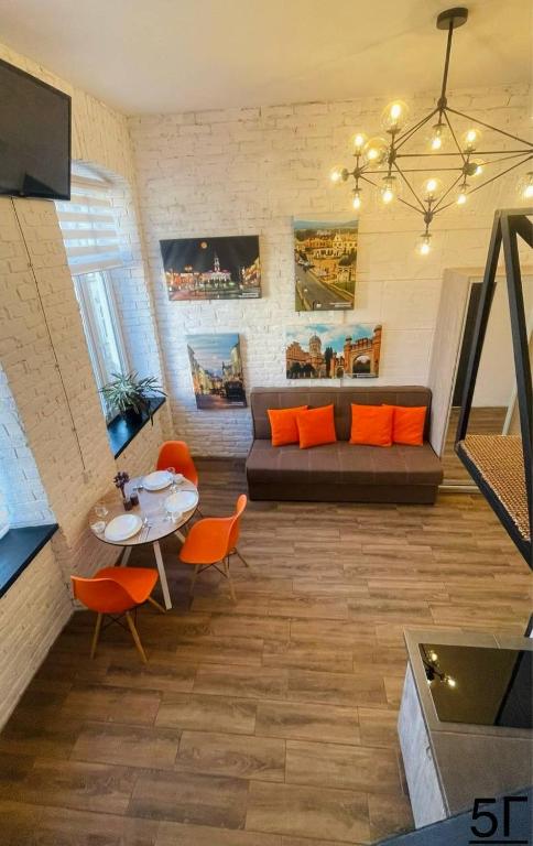 Студія в центрі міста біля Кобилянської Studio apartment in the center - B&B Černivci