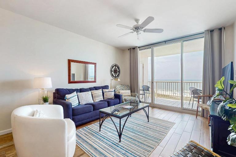 Attractive and Convenient Home wGulf Views Shared Hot Tub & Pool Free WiFi - B&B Fort Morgan
