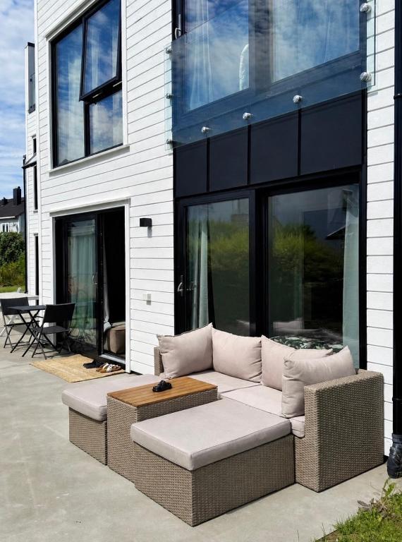 Modern 2BR Apartment Lund - Ferienwohnung Kristiansand