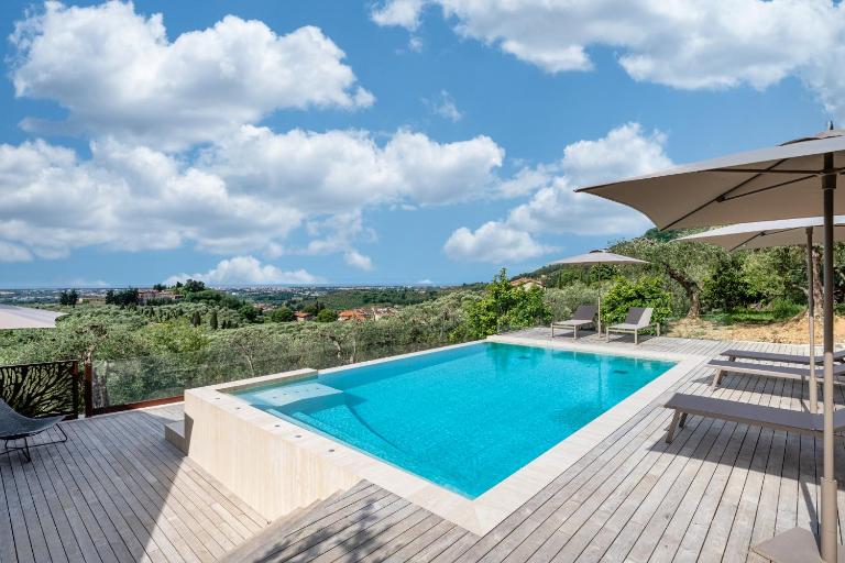 Villa Il Carro by Nicola Real Estate - B&B Corsanico-Bargecchia