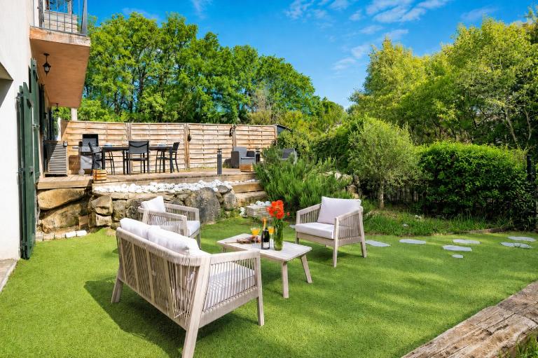 La parenthèse -Jolie maison avec jardin proche Aix - B&B Fuveau