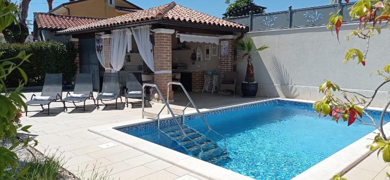 Casa Providenca - Bed and Breakfast Kaštelir
