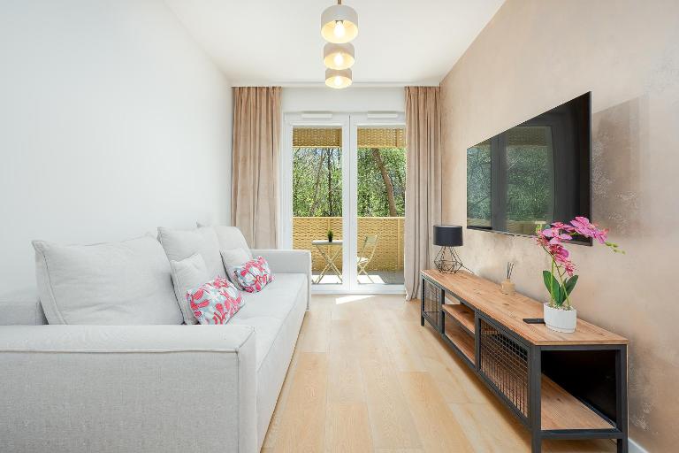 Obywatelska 1BR centrum, taras, 4 osoby, WiFi, pralka City Host - B&B Lodz