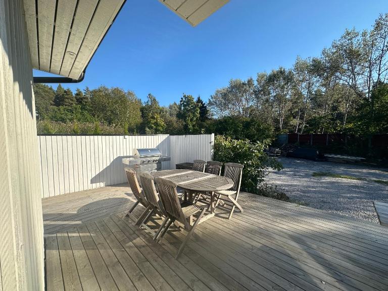 Modern Scandinavian Villa Near Sigtuna - Bed and Breakfast Sigtuna