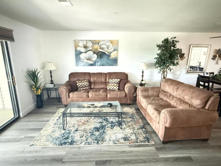 Walk In | Central Location | 2 Pools & Hot Tub | FREE TICKETS INCLUDED - FHE-14 - B&B Branson