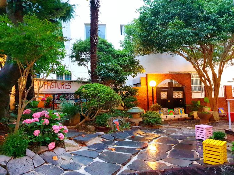 Picasso Guesthouse - B&B Mokpo