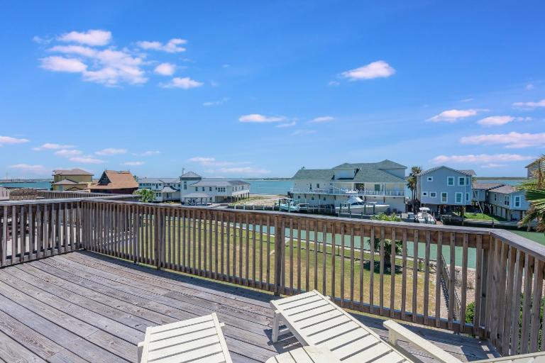 Bay Tree D1516 - B&B Port Aransas