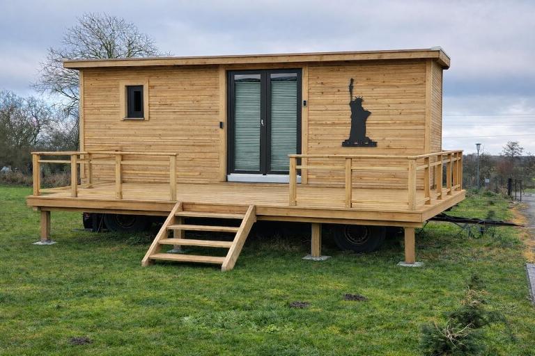 Tinyhaus auf dem Forsthof - B&B Trinwillershagen