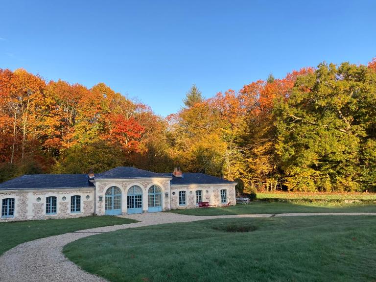 Orangerie de la Calviniere - Bed and Breakfast Auverse