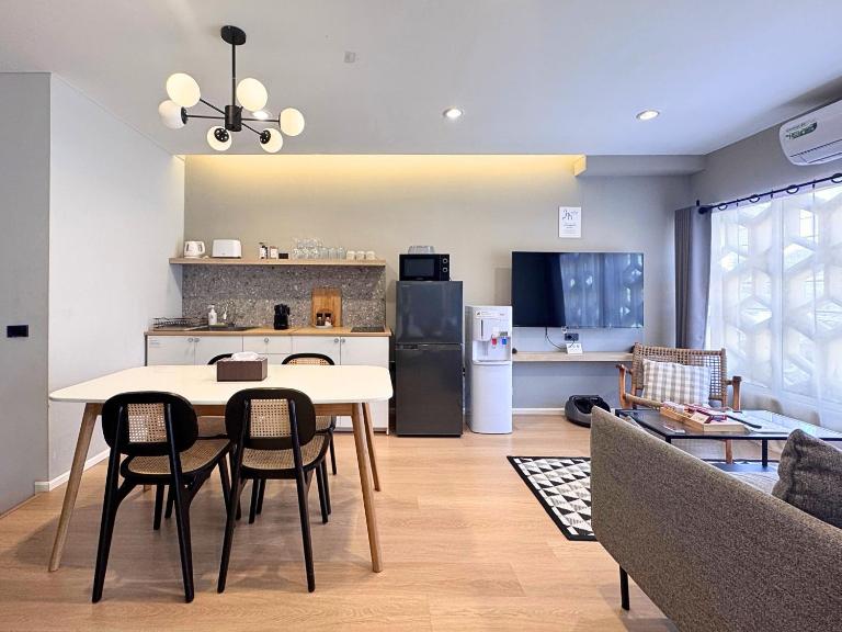 Vélin Khaosan - 2nd Floor apartment with 2Bedrooms - B&B Bangkok