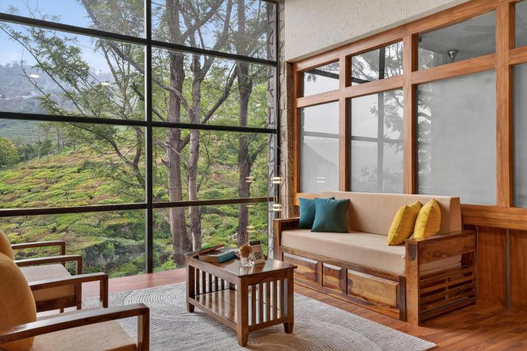 SaffronStays Blooming Stone - Bed and Breakfast Kotagiri